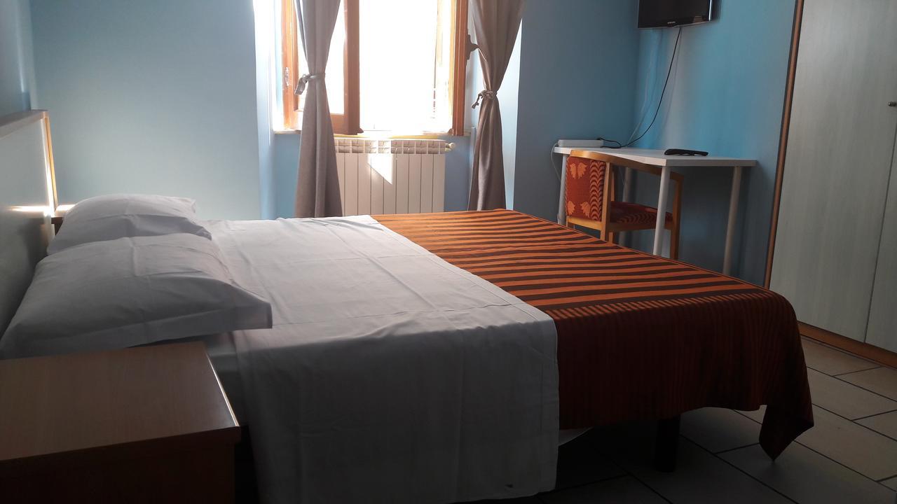 Hotel Alba Garden Рим Экстерьер фото